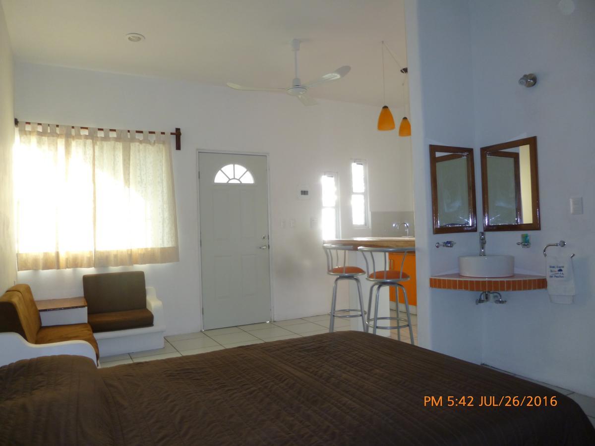 Hotel Y Suites Del Pacifico 살리나크루스 외부 사진